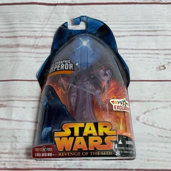 New Star Wars Revenge of Sith Holographic Emperor Palpatine Toys R Us Exclusive - Picture 1 of 6